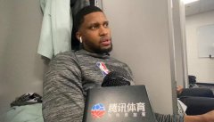 NBA群星评价詹皇：拥有无敌篮球技术 35岁仍是联盟招牌巨星