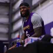 NBA3大难纪录：詹皇13个一阵，乔丹6FMVP，贾巴尔更强